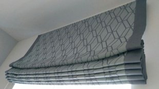 римская штора с вышивкой на подкладке.jpeg